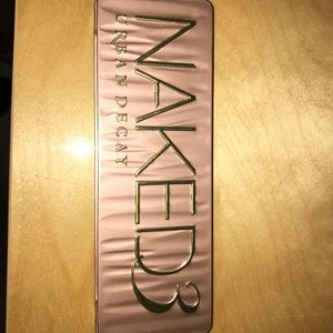 Urban Decay Naked3